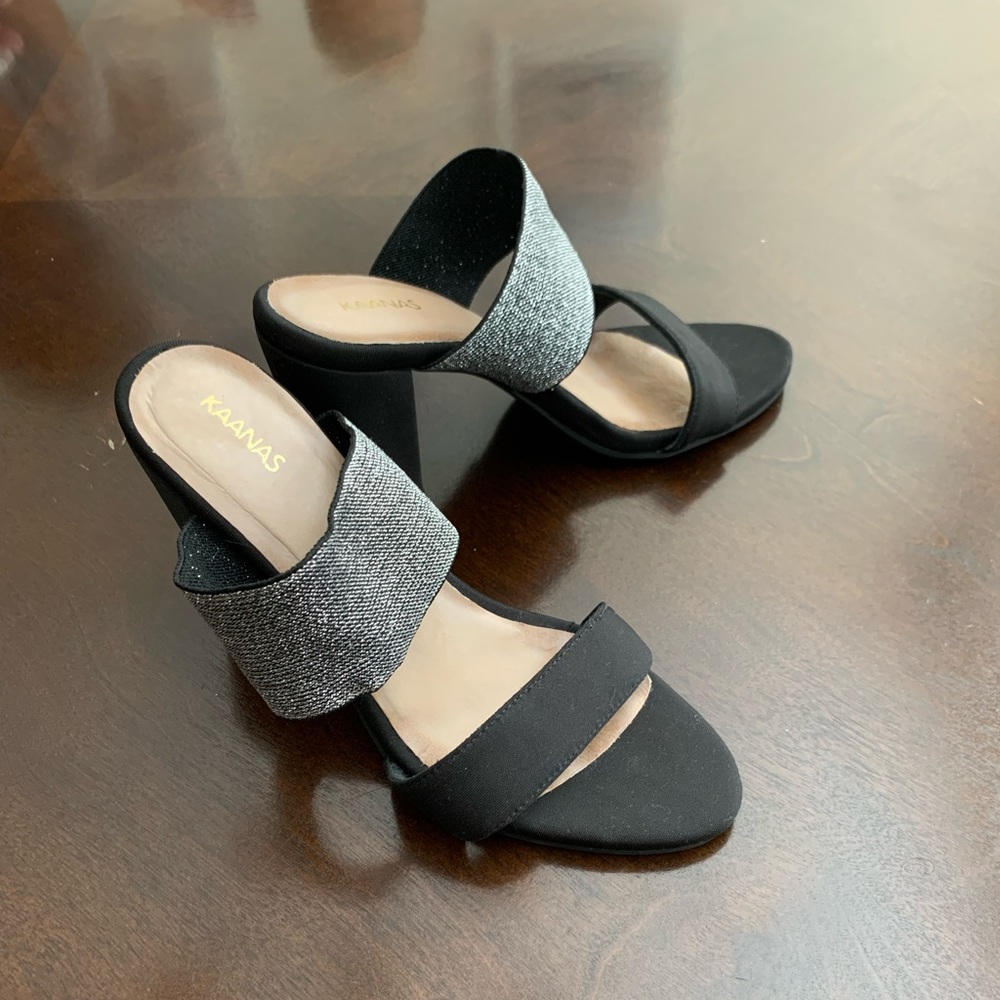 Kaanas sandals